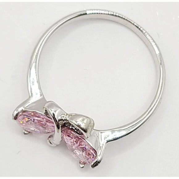 Lot of Five Fashion Rings With Assorted Gemstones & Designs - Picture 9 of 11